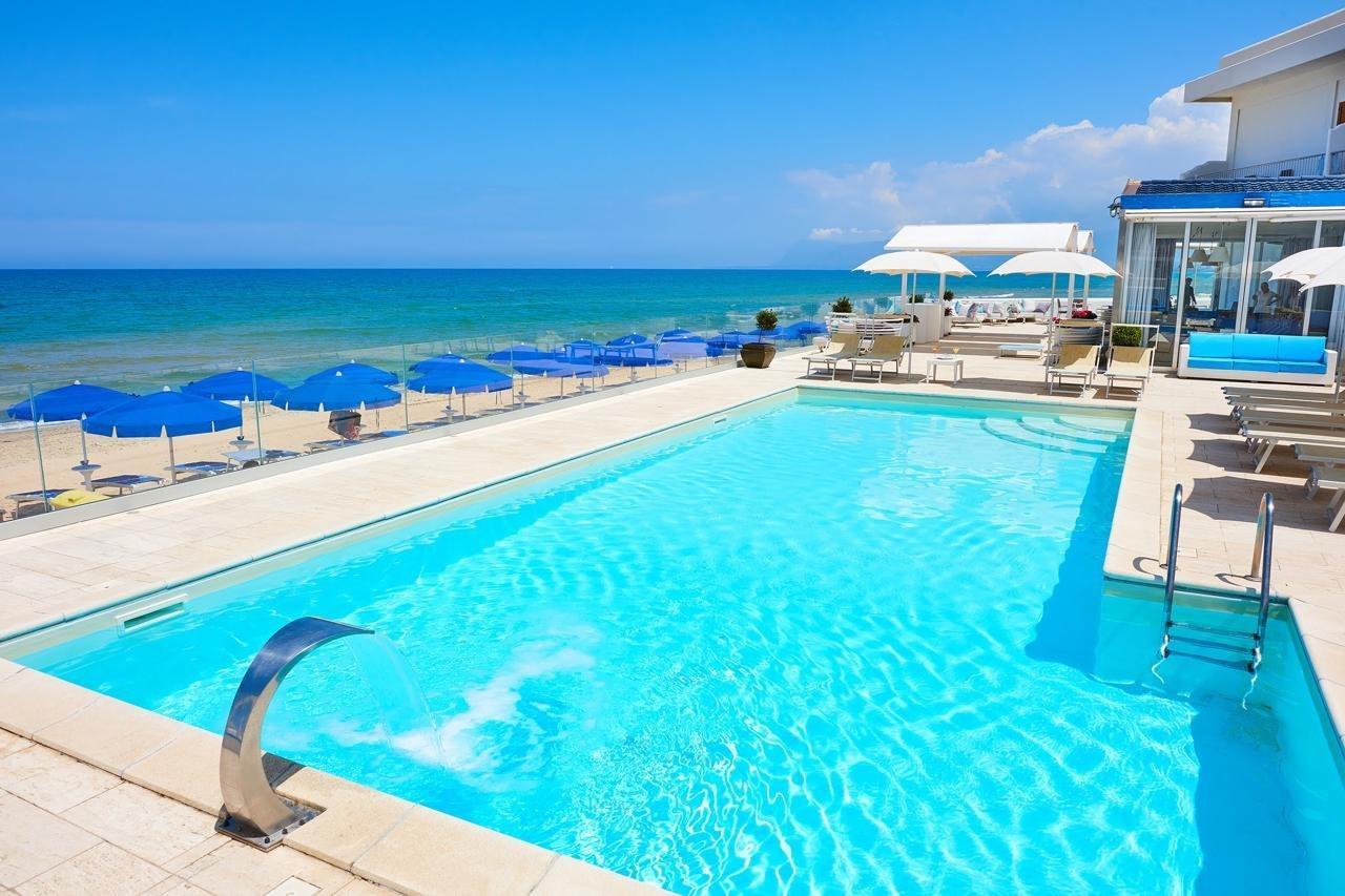 Hotel La Battigia ألكامو مارينا المظهر الخارجي الصورة