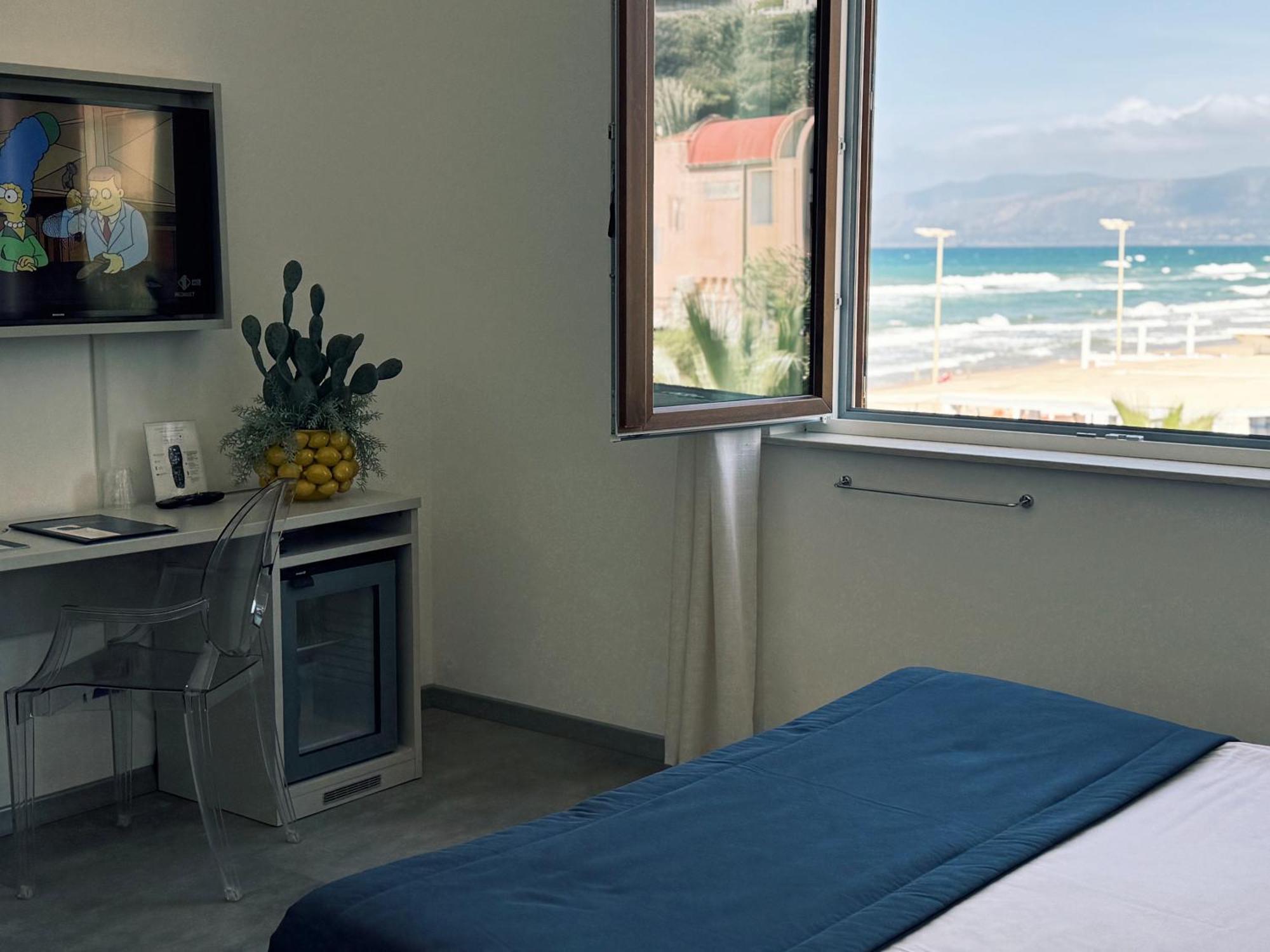 Hotel La Battigia ألكامو مارينا المظهر الخارجي الصورة