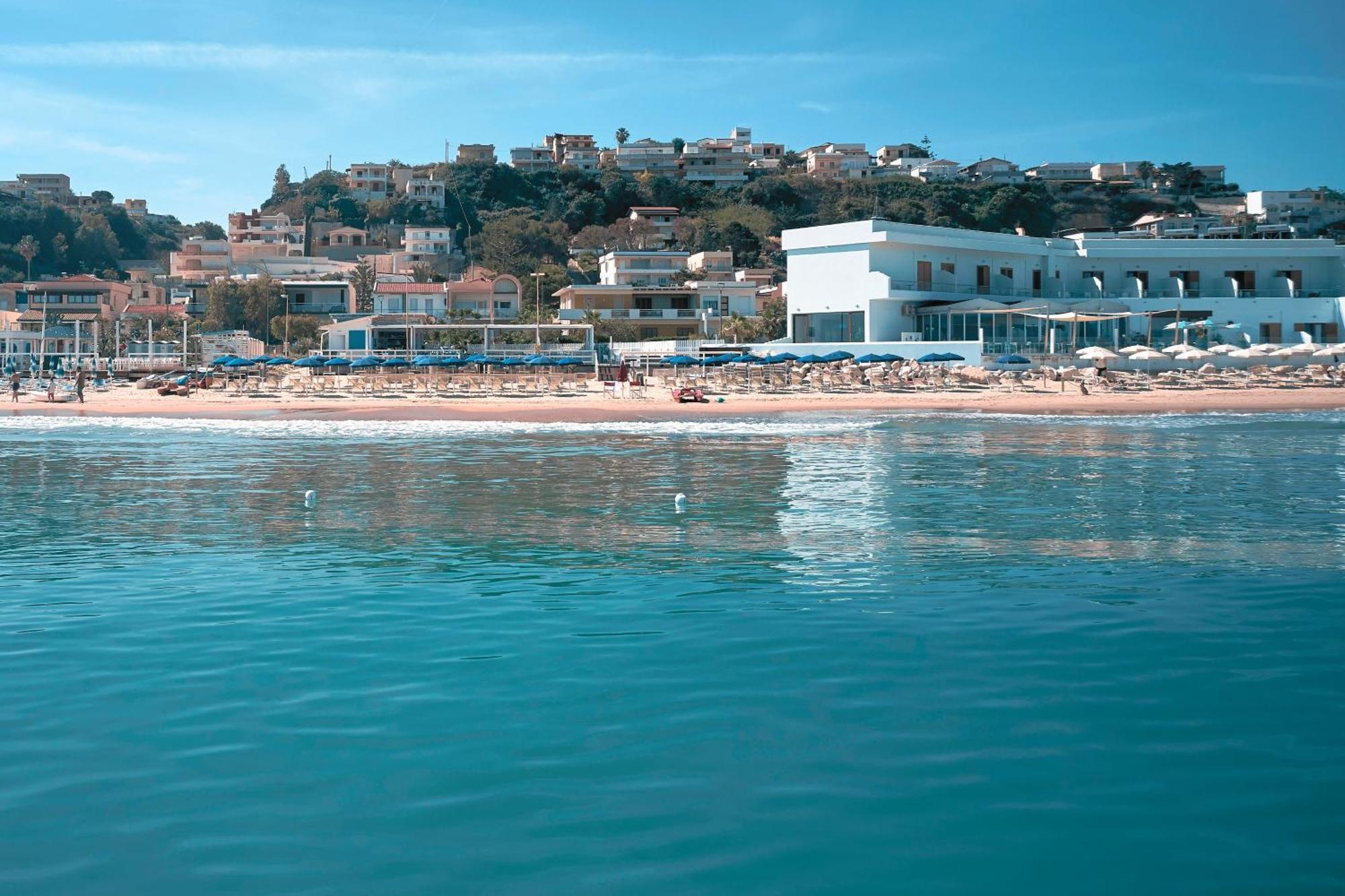 Hotel La Battigia ألكامو مارينا المظهر الخارجي الصورة