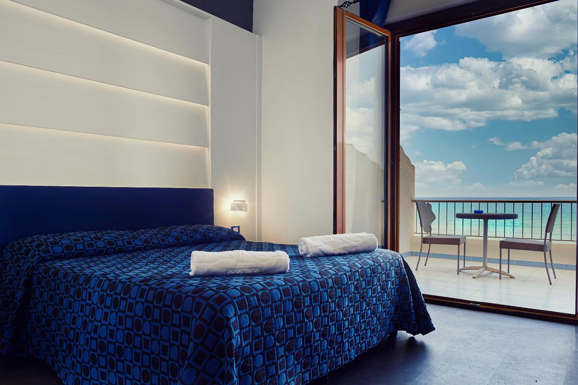 Hotel La Battigia ألكامو مارينا المظهر الخارجي الصورة