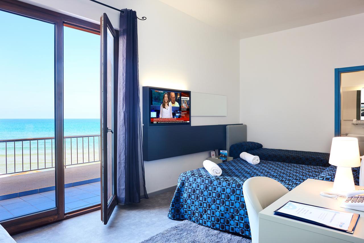 Hotel La Battigia ألكامو مارينا المظهر الخارجي الصورة